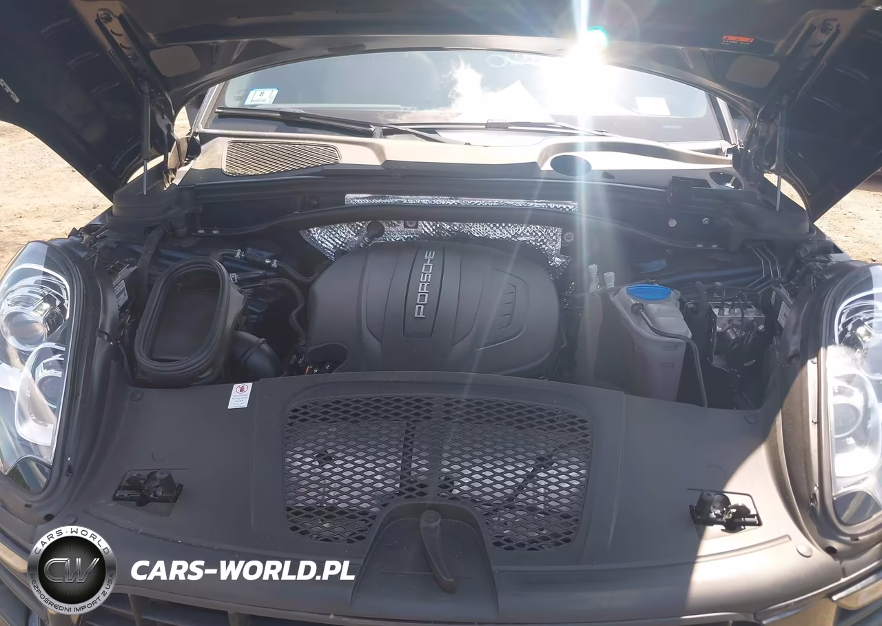 2018 Porsche Macan VIN:WP1AA2A56JLB07253 - 10