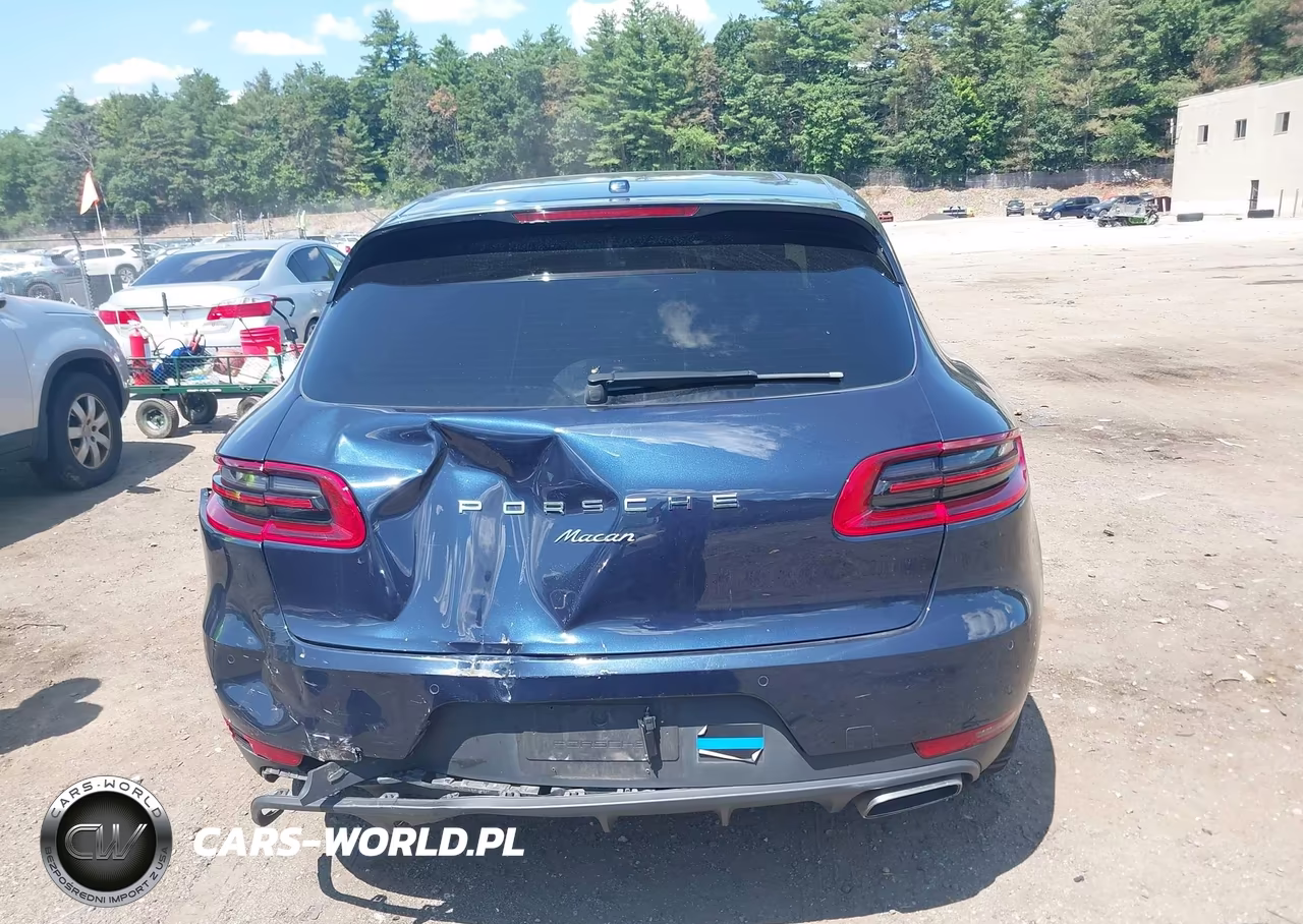 2018 Porsche Macan VIN:WP1AA2A56JLB07253 - 16