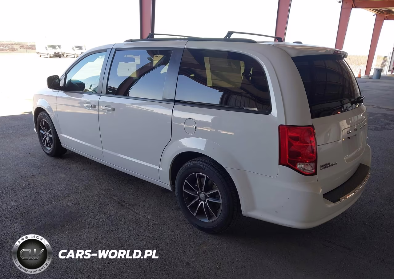 2018 Dodge Grand Caravan Gt VIN:2C4RDGEGXJR147217 - 3