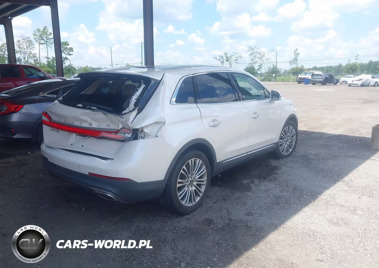 2017 Lincoln Mkx Reserve VIN:2LMPJ6LR4HBL47012 - 4