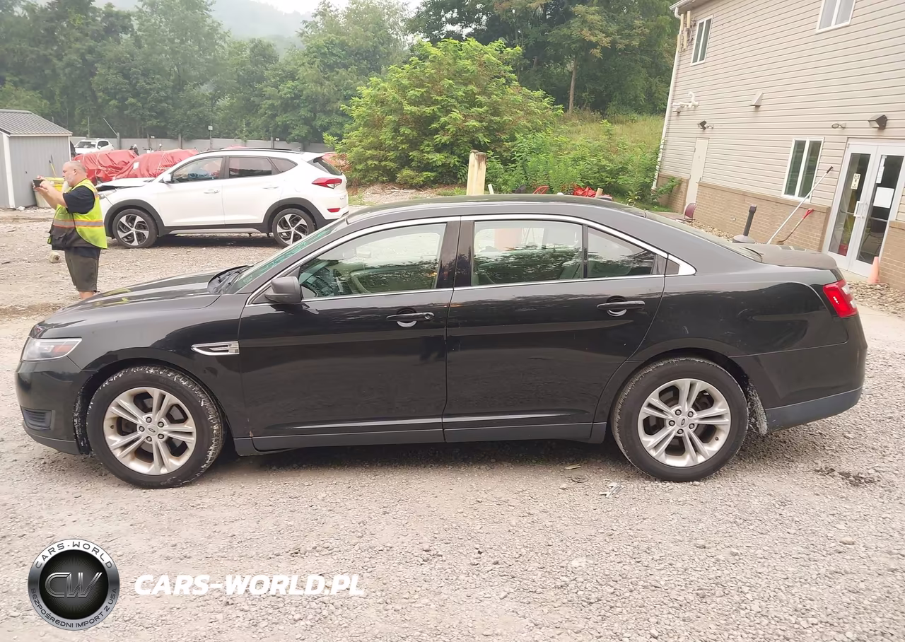 2015 Ford Taurus Se VIN:1FAHP2D80FG154661 - 14