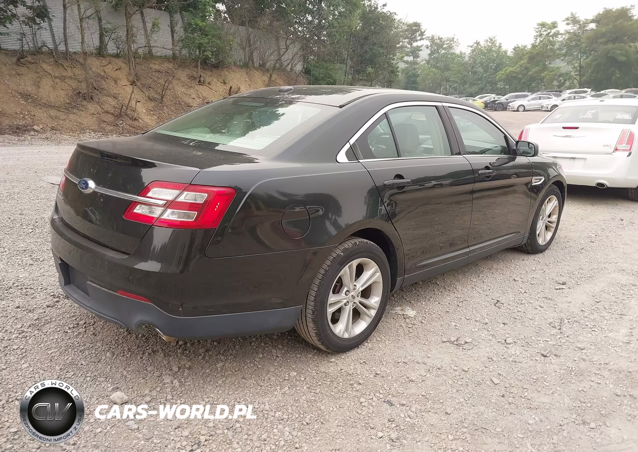 2015 Ford Taurus Se VIN:1FAHP2D80FG154661 - 4