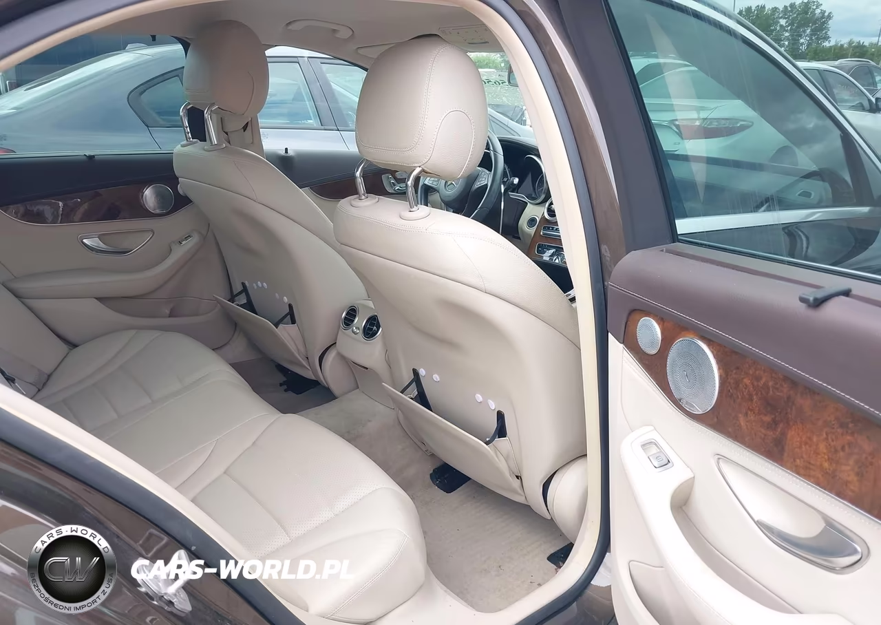 2015 Mercedes-Benz C 300 Luxury 4Matic VIN:55SWF4KB4FU017987 - 8