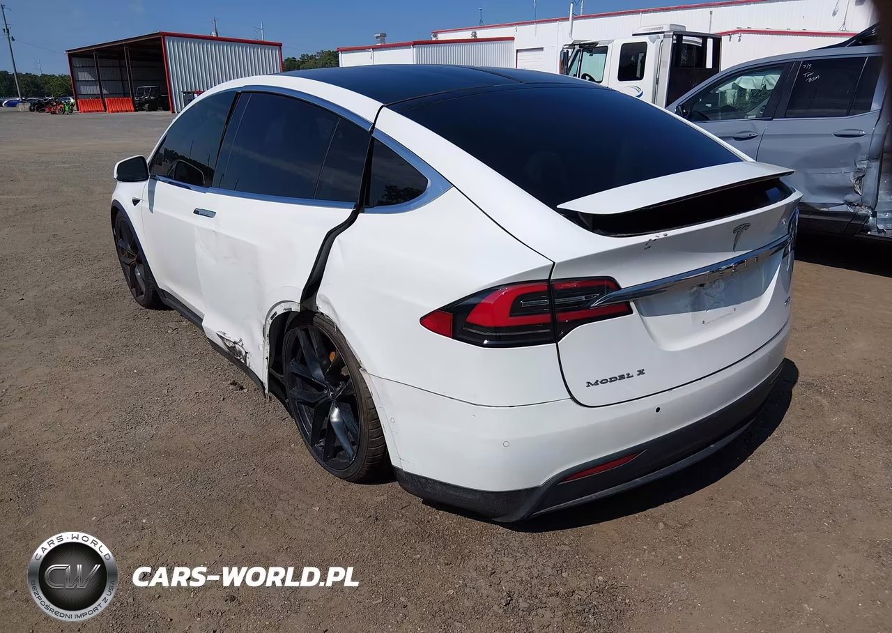 2017 Tesla Model X 100D-75D-90D VIN:5YJXCBE24HF050280 - 3