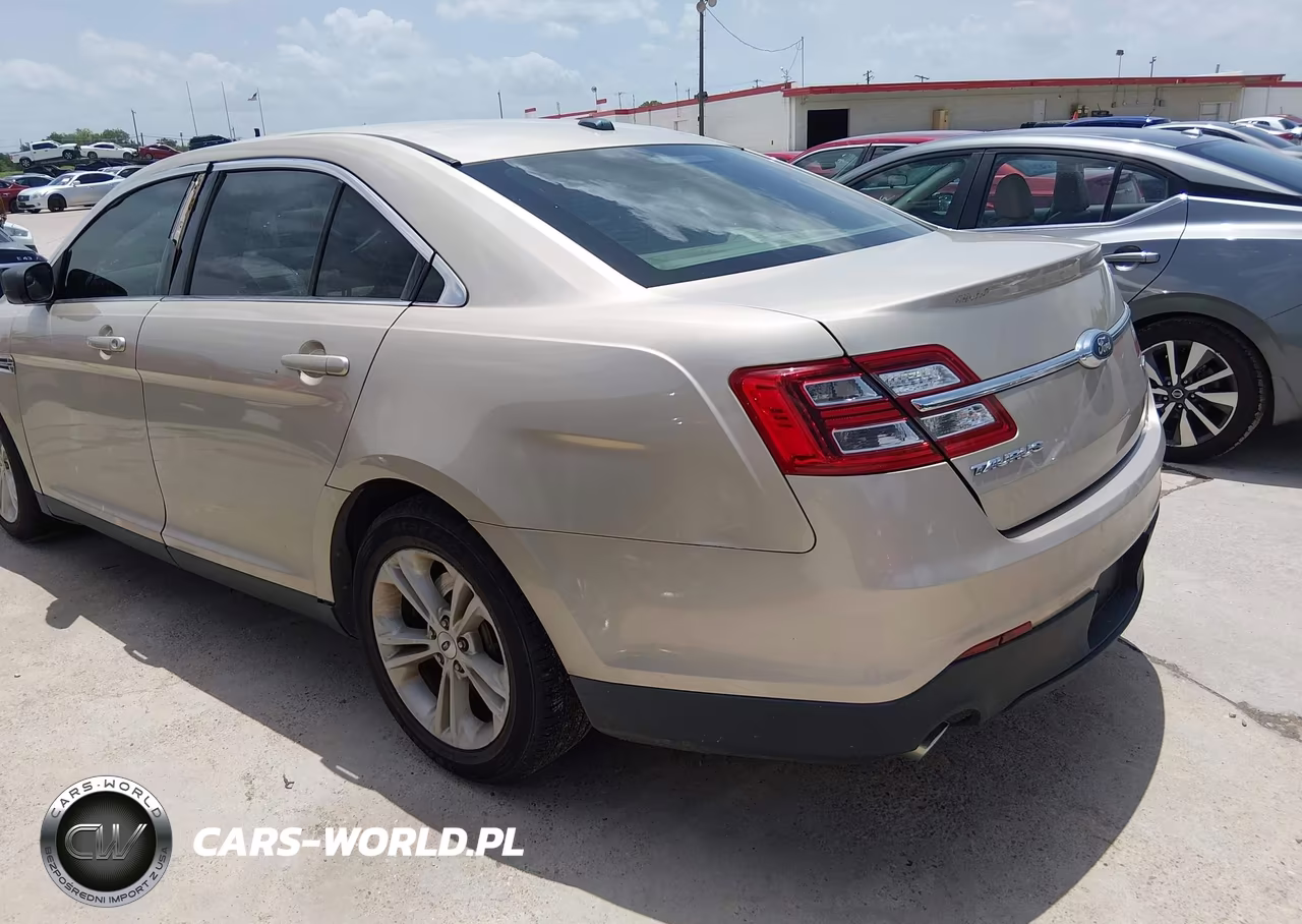 2017 Ford Taurus Se VIN:1FAHP2D85HG137471 - 3