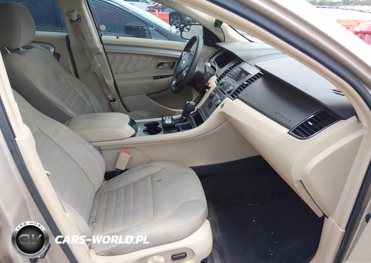 2017 Ford Taurus Se VIN:1FAHP2D85HG137471 - 5