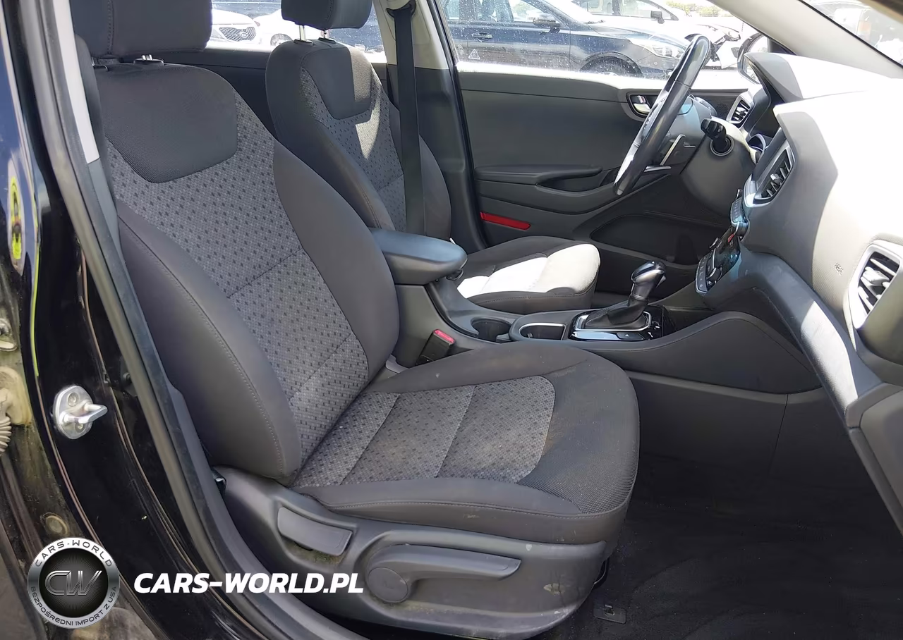 2018 Hyundai Ioniq Hybrid Sel VIN:KMHC75LC0JU069496 - 5