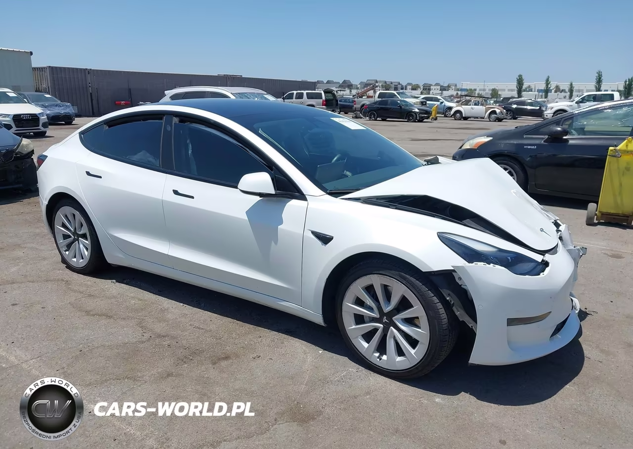 2021 Tesla Model 3 Standard Range Plus Rear-Wheel Drive
