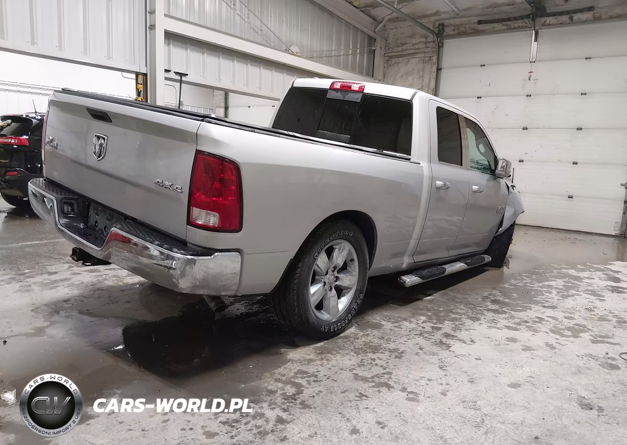 2016 Ram 1500 Big Horn VIN:1C6RR7GG1GS202232 - 4