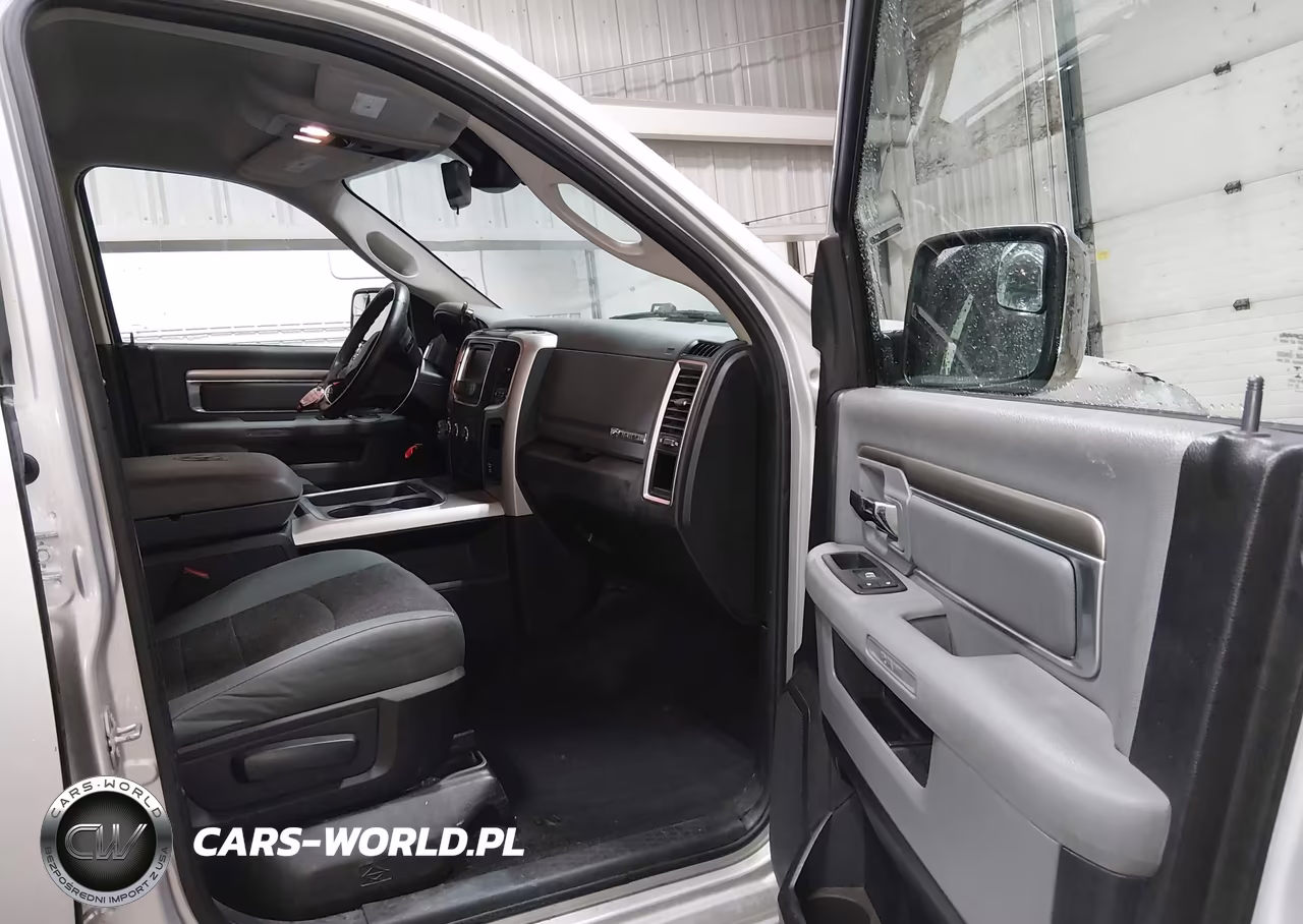2016 Ram 1500 Big Horn VIN:1C6RR7GG1GS202232 - 5