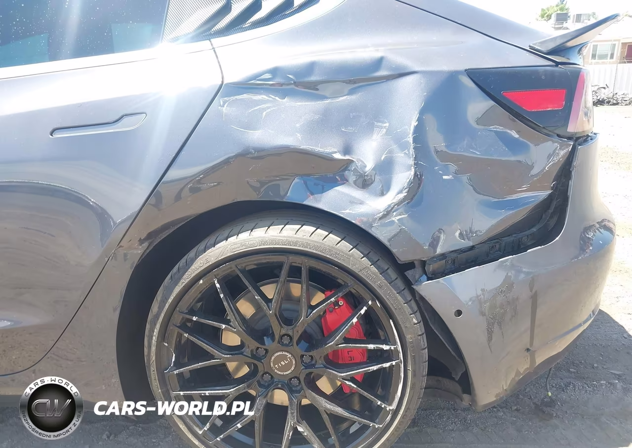2020 Tesla Model 3 Long Range Dual Motor All-Wheel Drive VIN:5YJ3E1EB7LF710677 - 21