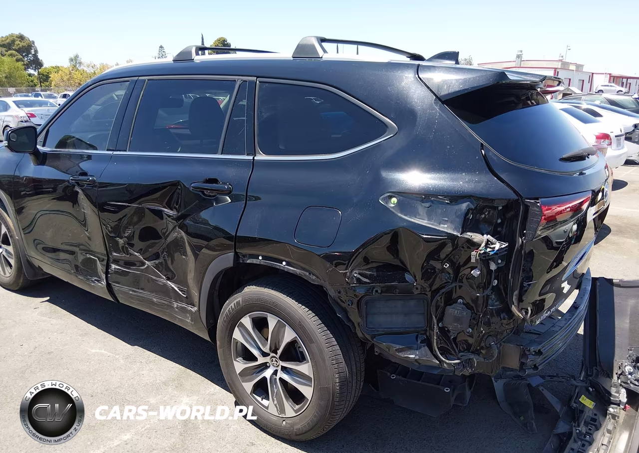 2022 Toyota Highlander Xle VIN:5TDGZRAH5NS123262 - 17