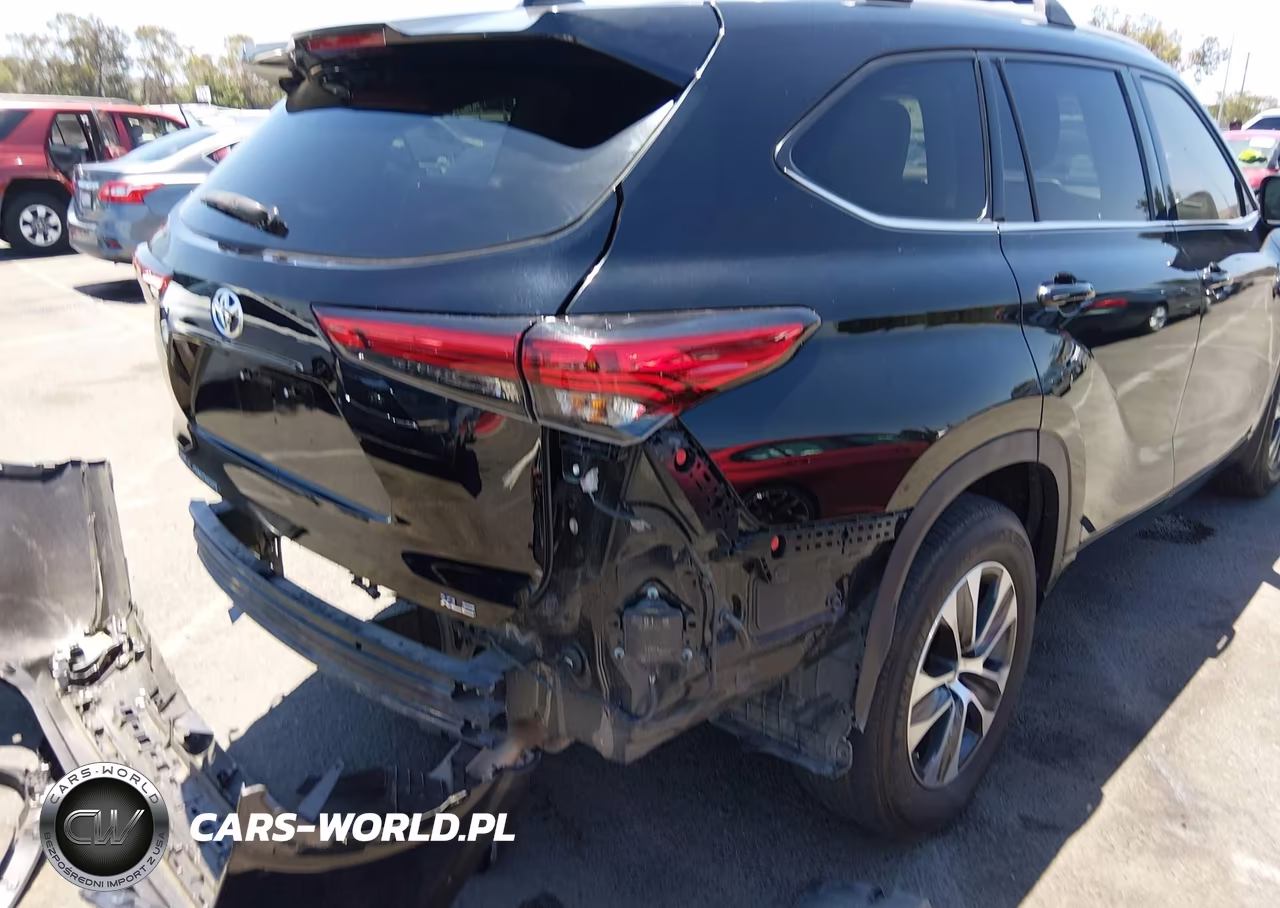 2022 Toyota Highlander Xle VIN:5TDGZRAH5NS123262 - 18