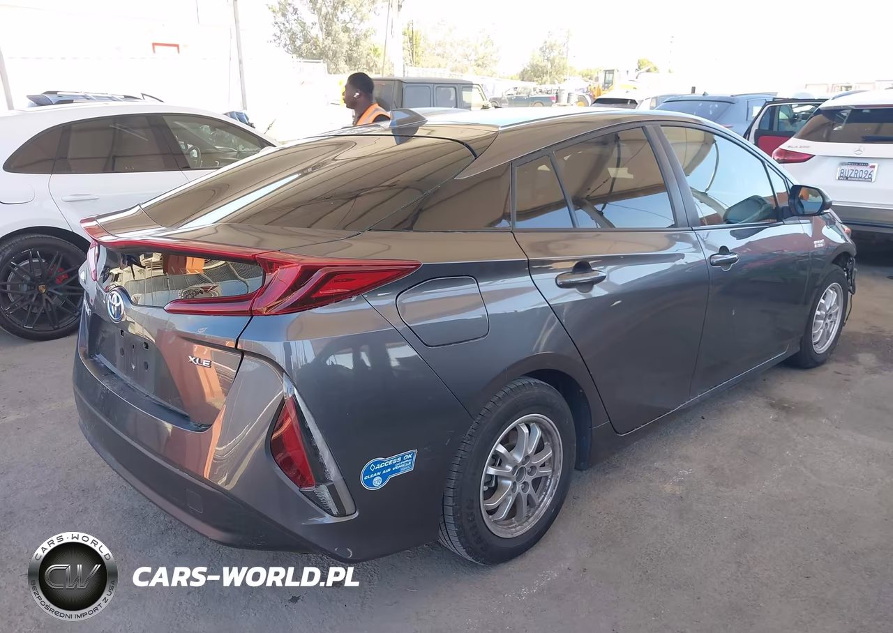 2021 Toyota Prius Prime Xle VIN:JTDKAMFPXM3170355 - 4