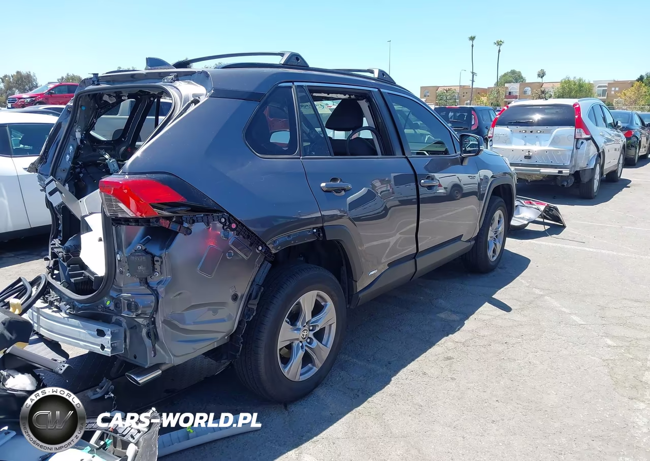 2025 Toyota Rav4 Hybrid Xle VIN:JTMRWRFV7SJ088314 - 4
