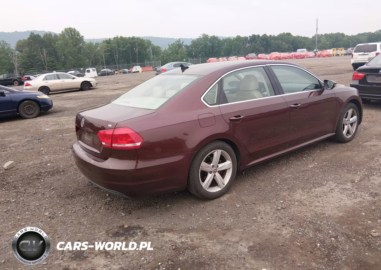 2012 Volkswagen Passat 2.5L Se VIN:1VWBP7A31CC036656 - 4