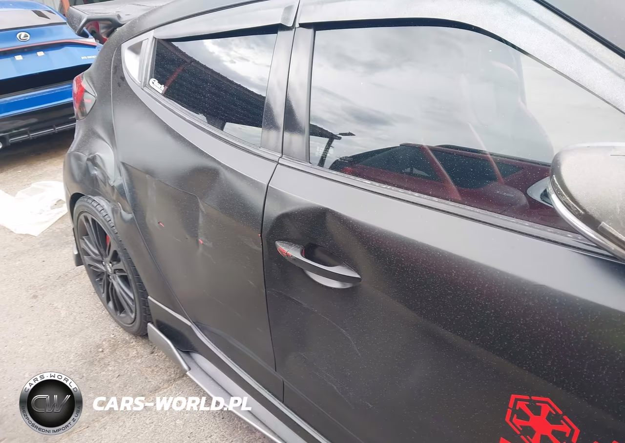 2017 Hyundai Veloster Turbo VIN:KMHTC6AE3HU314243 - 6