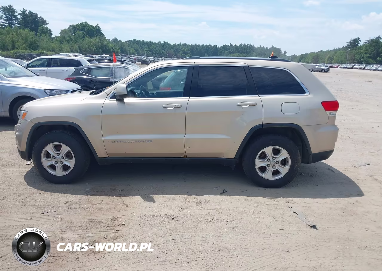 2014 Jeep Grand Cherokee Laredo VIN:1C4RJFAG8EC119777 - 13