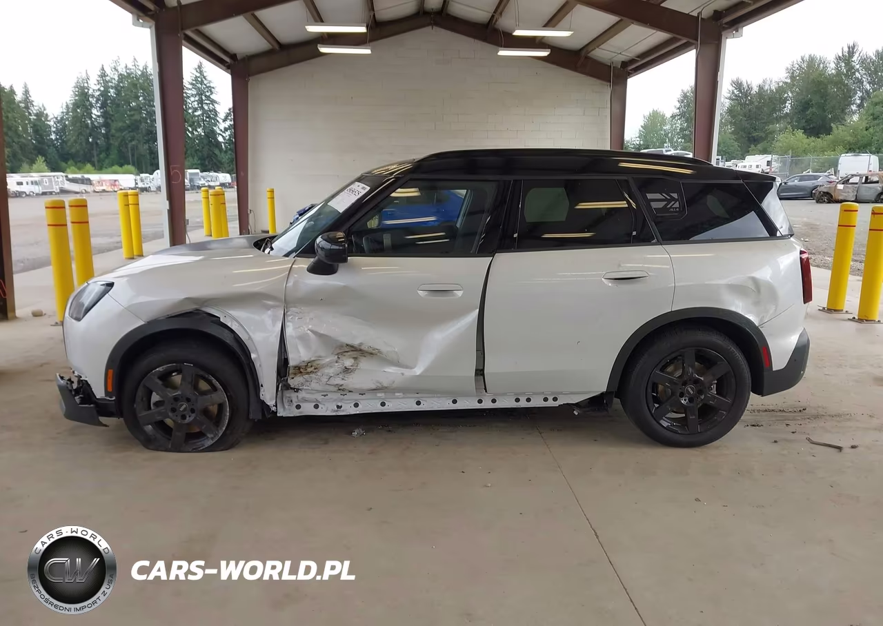 2026 Mini Countryman S Oxford Edition VIN:WMZ23GA00T7V31038 - 14