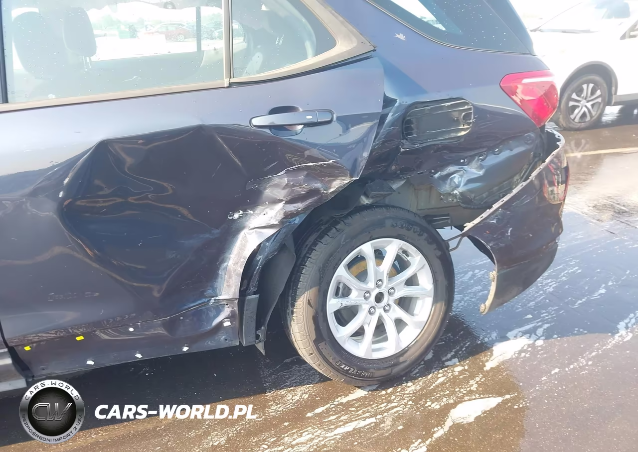 2018 Chevrolet Equinox Ls VIN:3GNAXHEV7JS531572 - 6