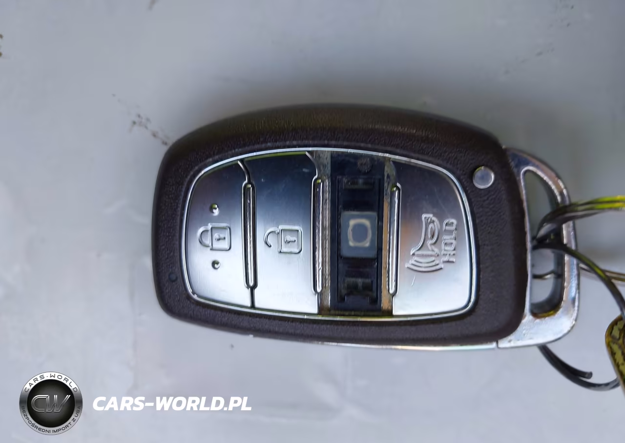2019 Hyundai Ioniq Hybrid Blue VIN:KMHC65LC7KU171379 - 11