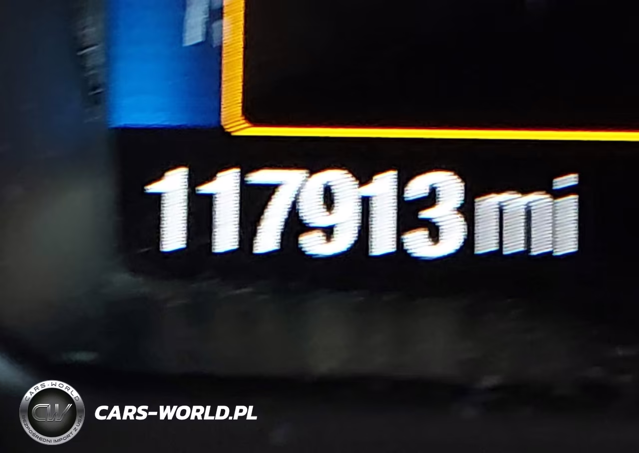 2018 Ford Escape Se VIN:1FMCU0GD4JUA13995 - 16