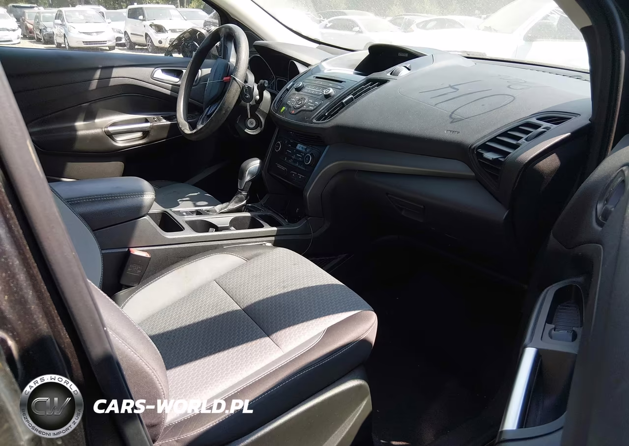 2018 Ford Escape Se VIN:1FMCU0GD4JUA13995 - 5