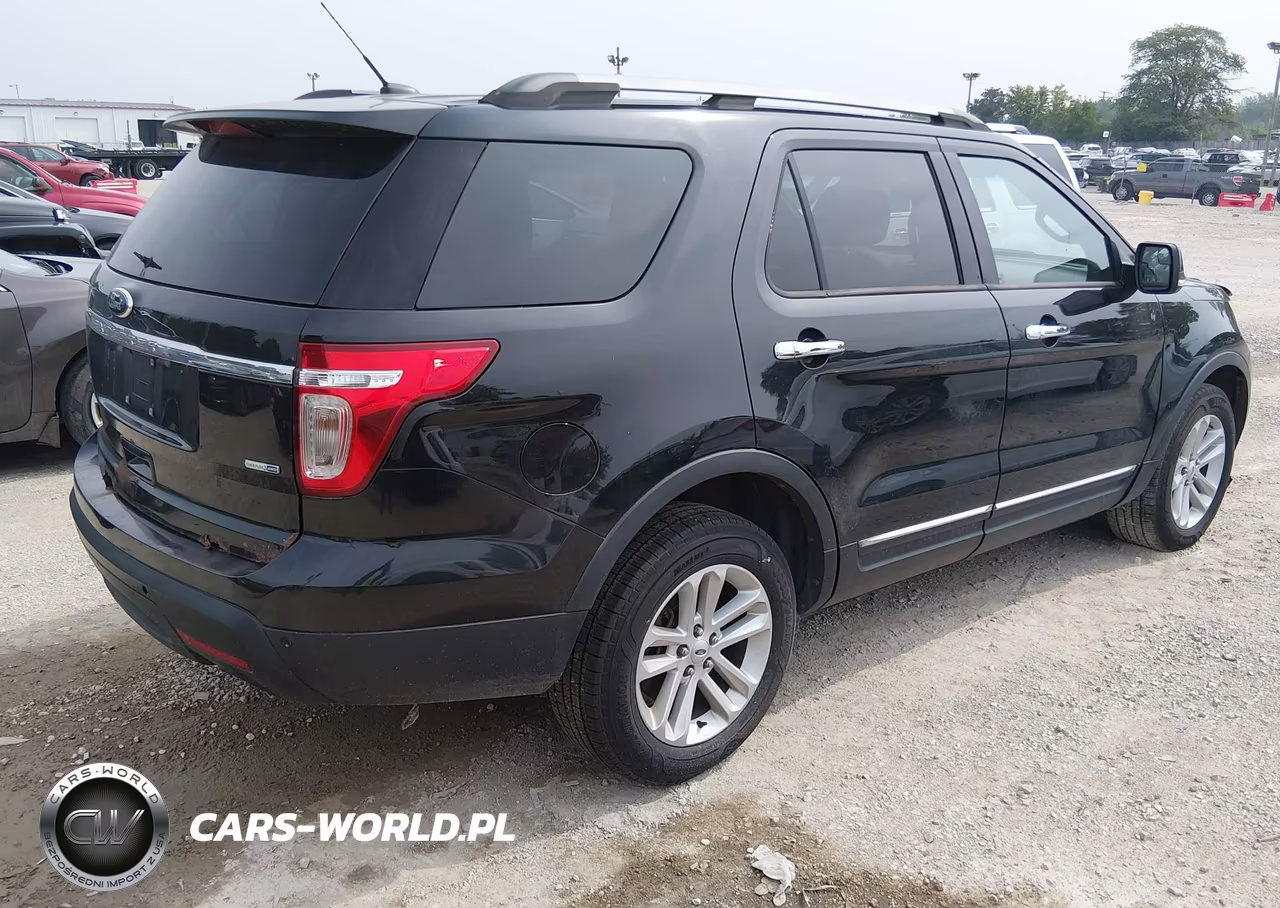 2013 Ford Explorer Xlt VIN:1FM5K8D86DGA09275 - 4