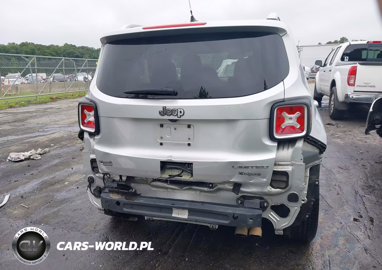 2016 Jeep Renegade Limited VIN:ZACCJADTXGPE12354 - 17