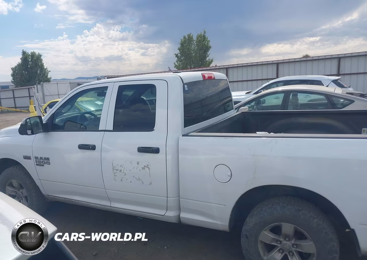 2019 Ram 1500 Classic Tradesman 4X4 6'4 Box VIN:1C6RR7FT4KS593254 - 14