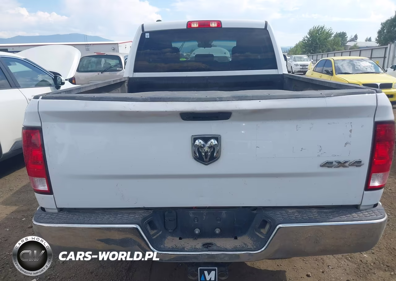 2019 Ram 1500 Classic Tradesman 4X4 6'4 Box VIN:1C6RR7FT4KS593254 - 16