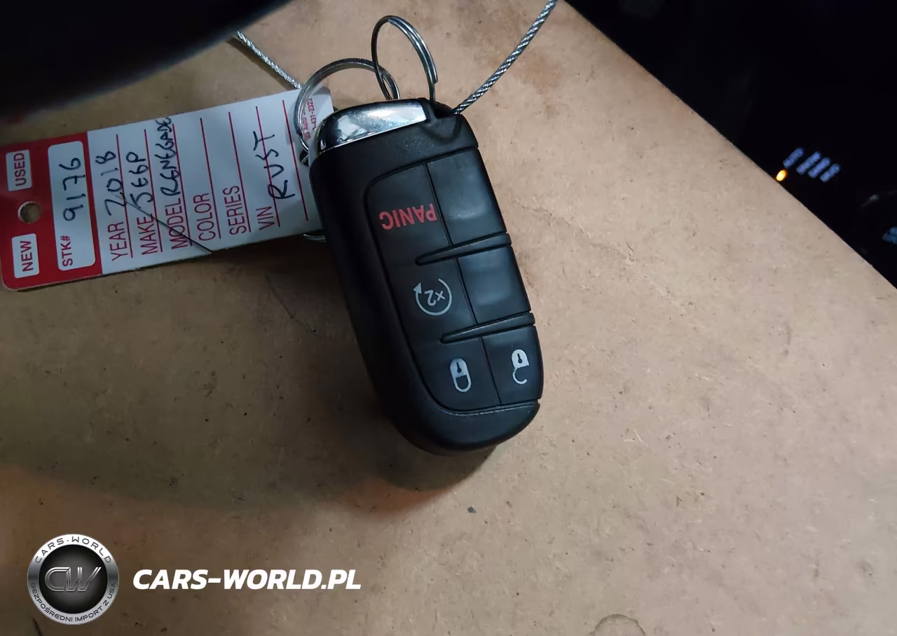 2018 Jeep Renegade Latitude 4X4 VIN:ZACCJBBB8JPH97985 - 11