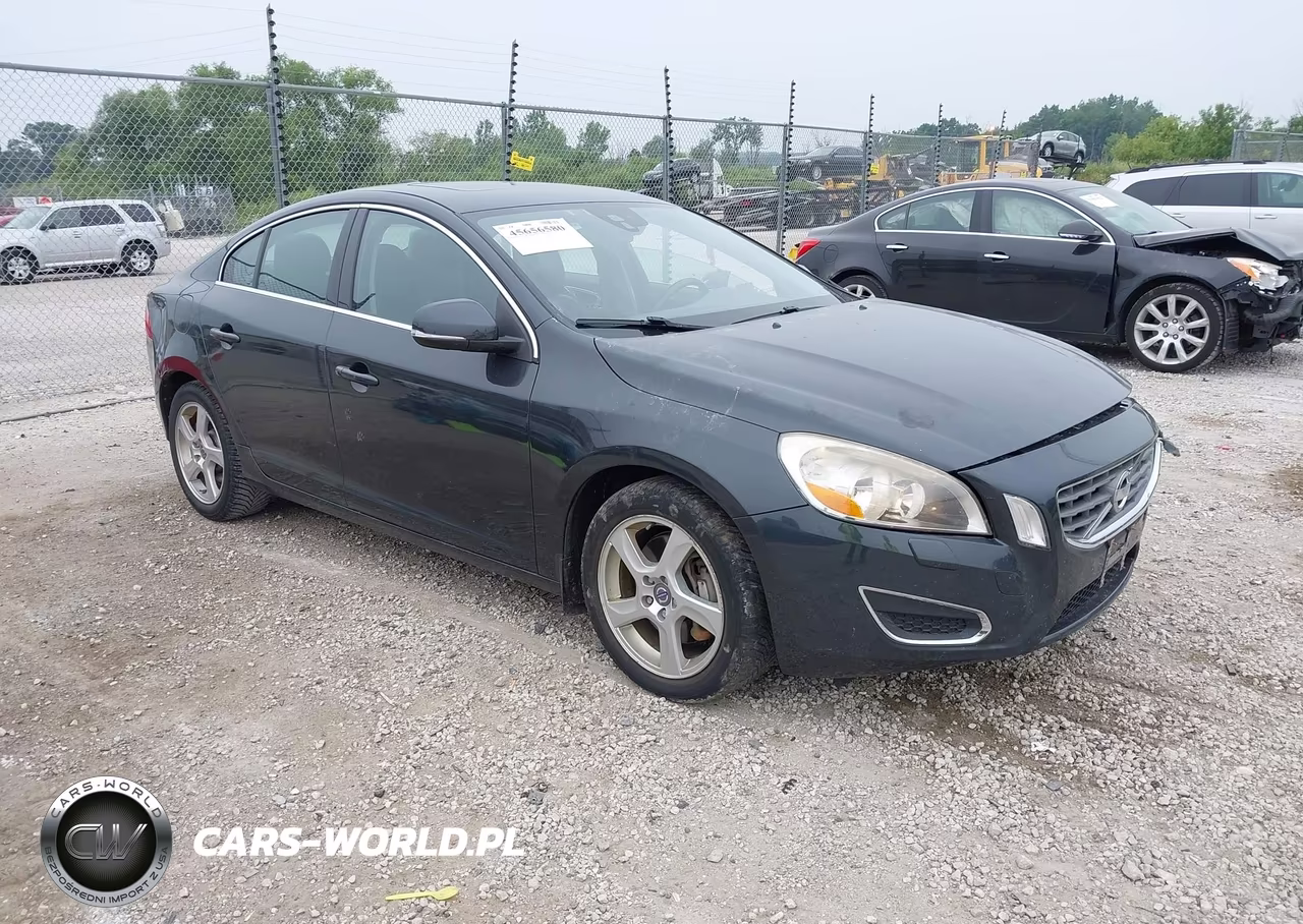 2012 Volvo S60 T5-T5 W-Moonroof