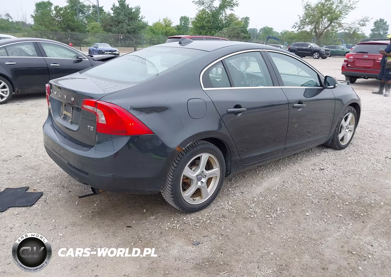 2012 Volvo S60 T5-T5 W-Moonroof VIN:YV1622FS1C2109966 - 4