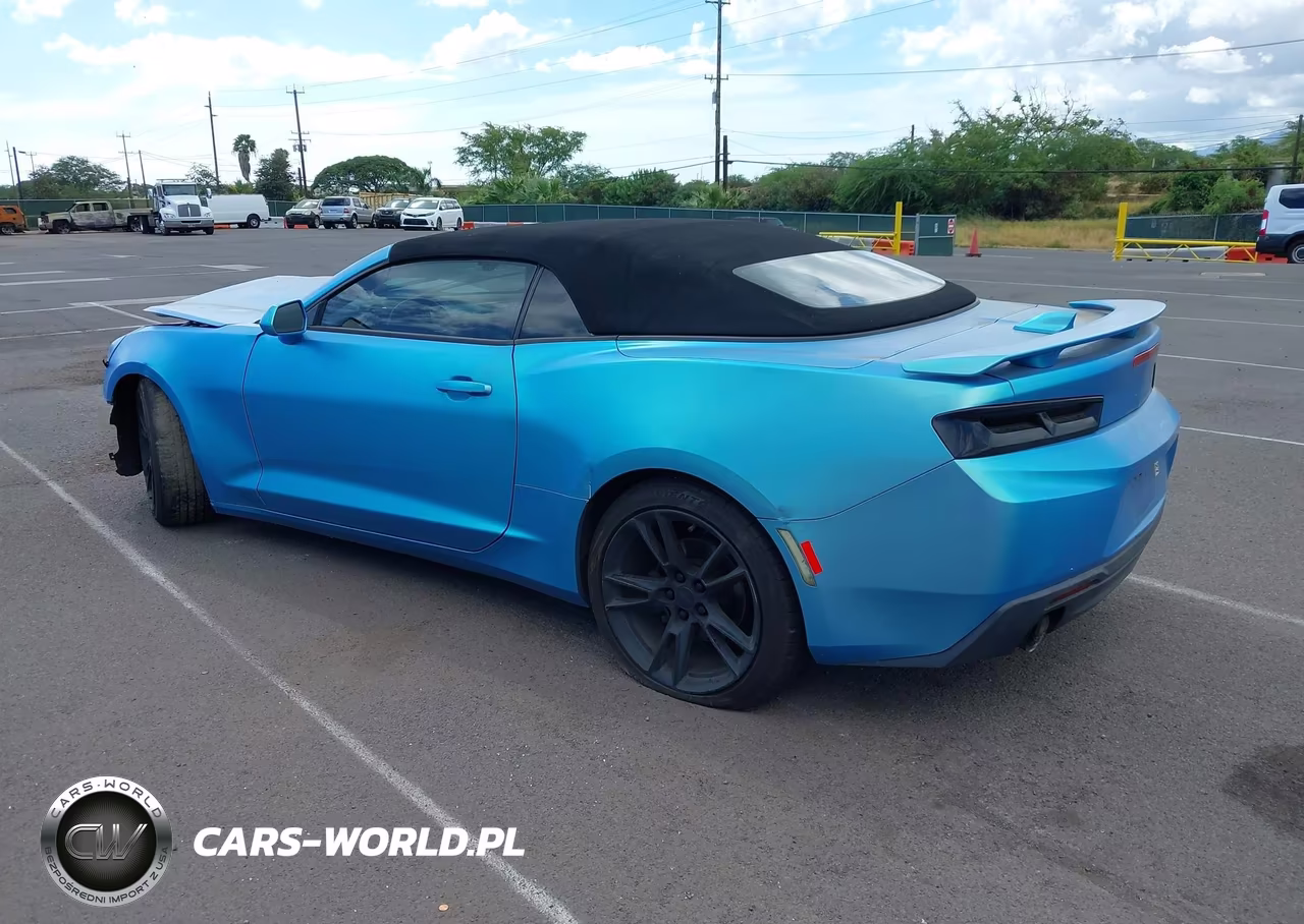2018 Chevrolet Camaro 1Lt VIN:1G1FB3DX2J0129672 - 3