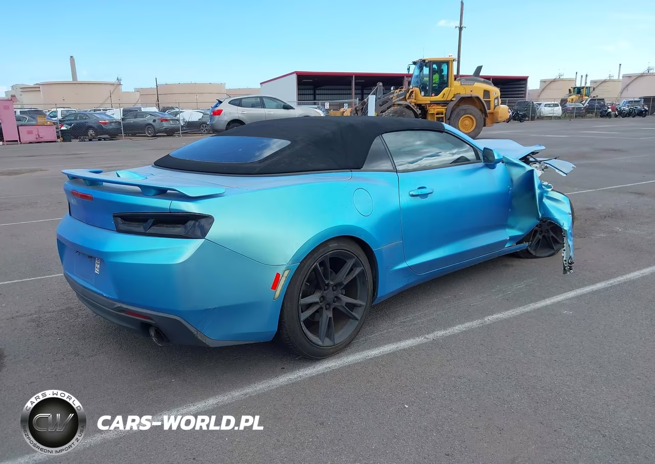 2018 Chevrolet Camaro 1Lt VIN:1G1FB3DX2J0129672 - 4
