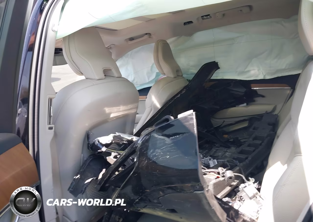 2022 Volvo Xc90 Recharge Plug-In Hybrid T8 Inscription Expression Extended Range 6P VIN:YV4H600Z6N1848012 - 8