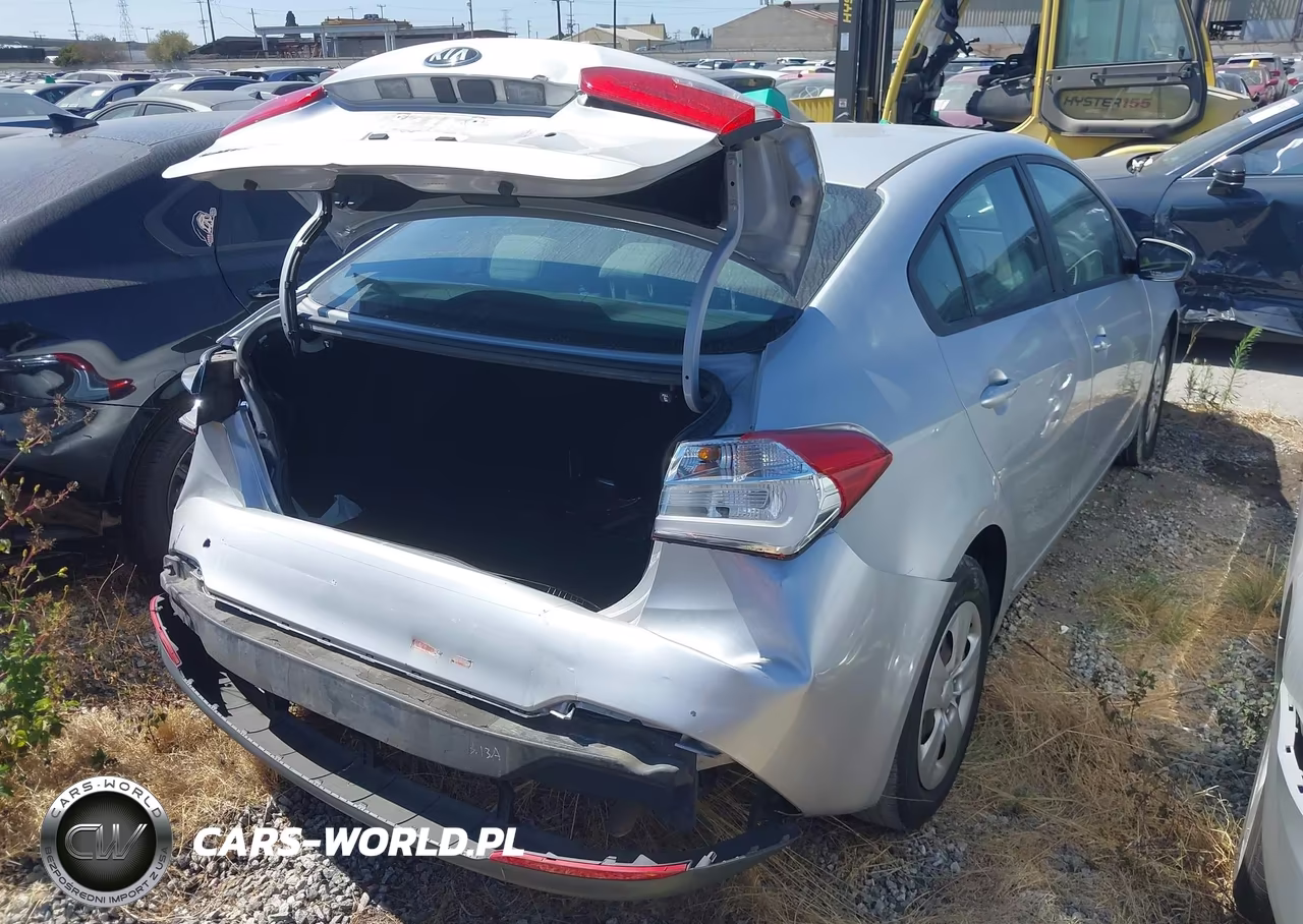 2015 Kia Forte Lx VIN:KNAFK4A66F5426914 - 4
