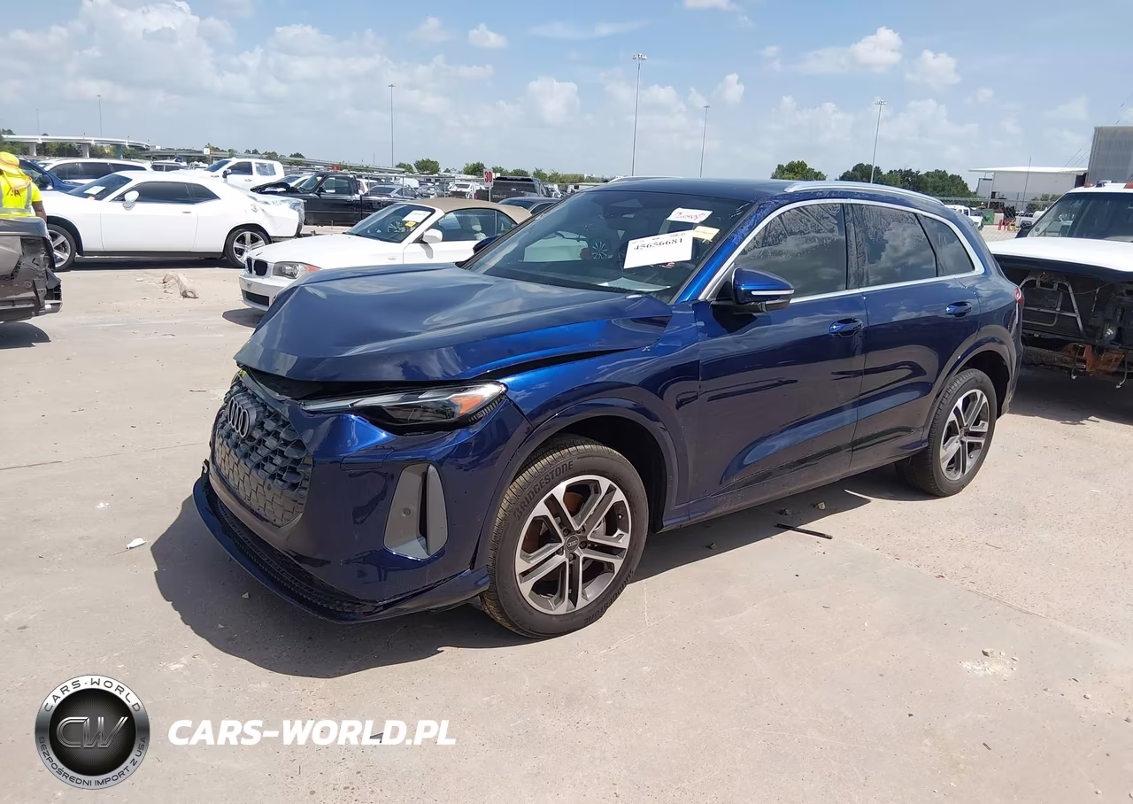 2025 Audi All-New Q5 Premium Tfsi Quattro S Tronic VIN:WA11AAGU8S2115107 - 2