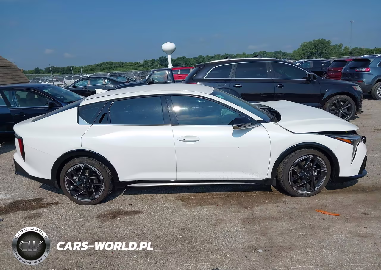 2026 Kia K4 Gt-Line VIN:3KPFW4DEXTE271729 - 14