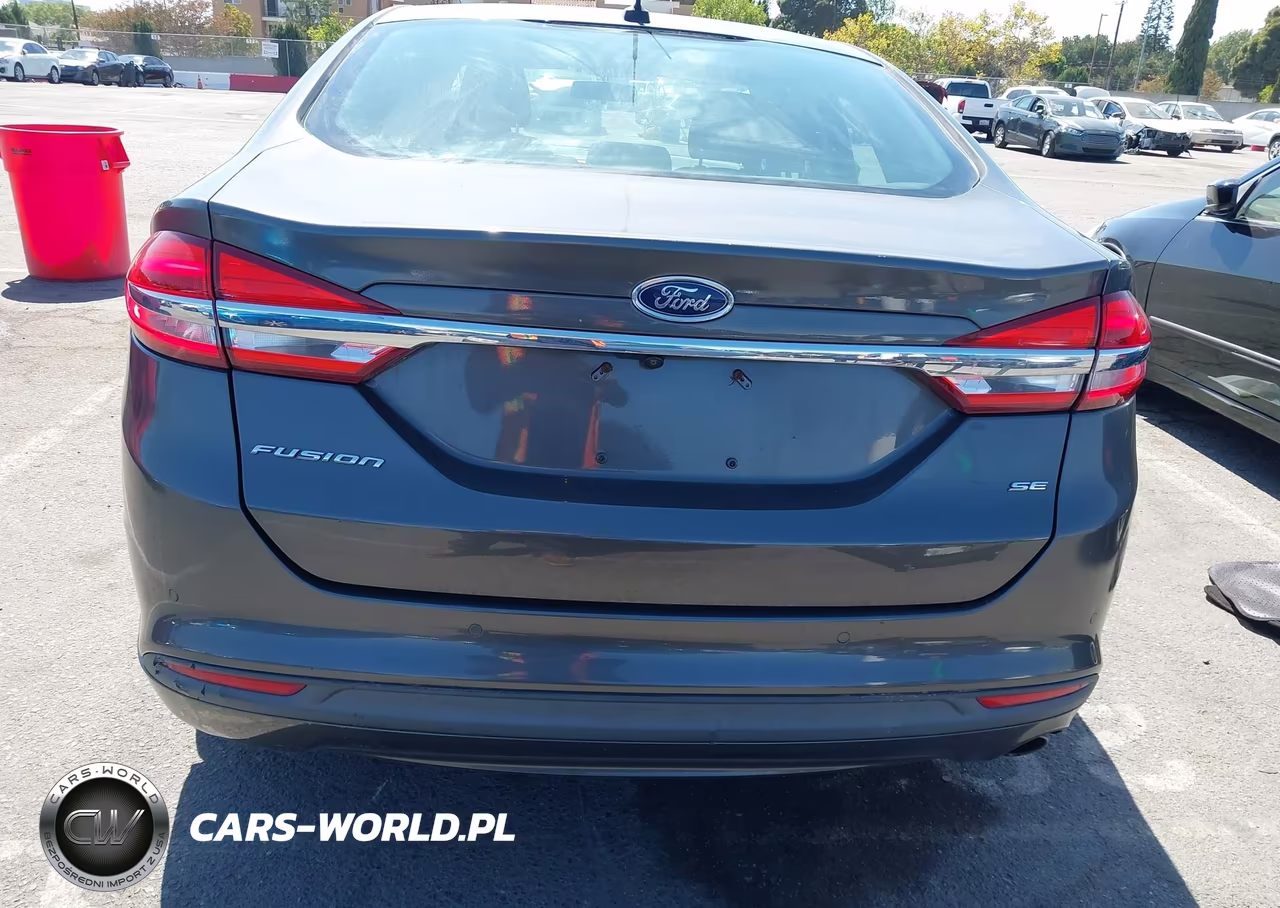 2018 Ford Fusion Se VIN:3FA6P0H7XJR110732 - 16