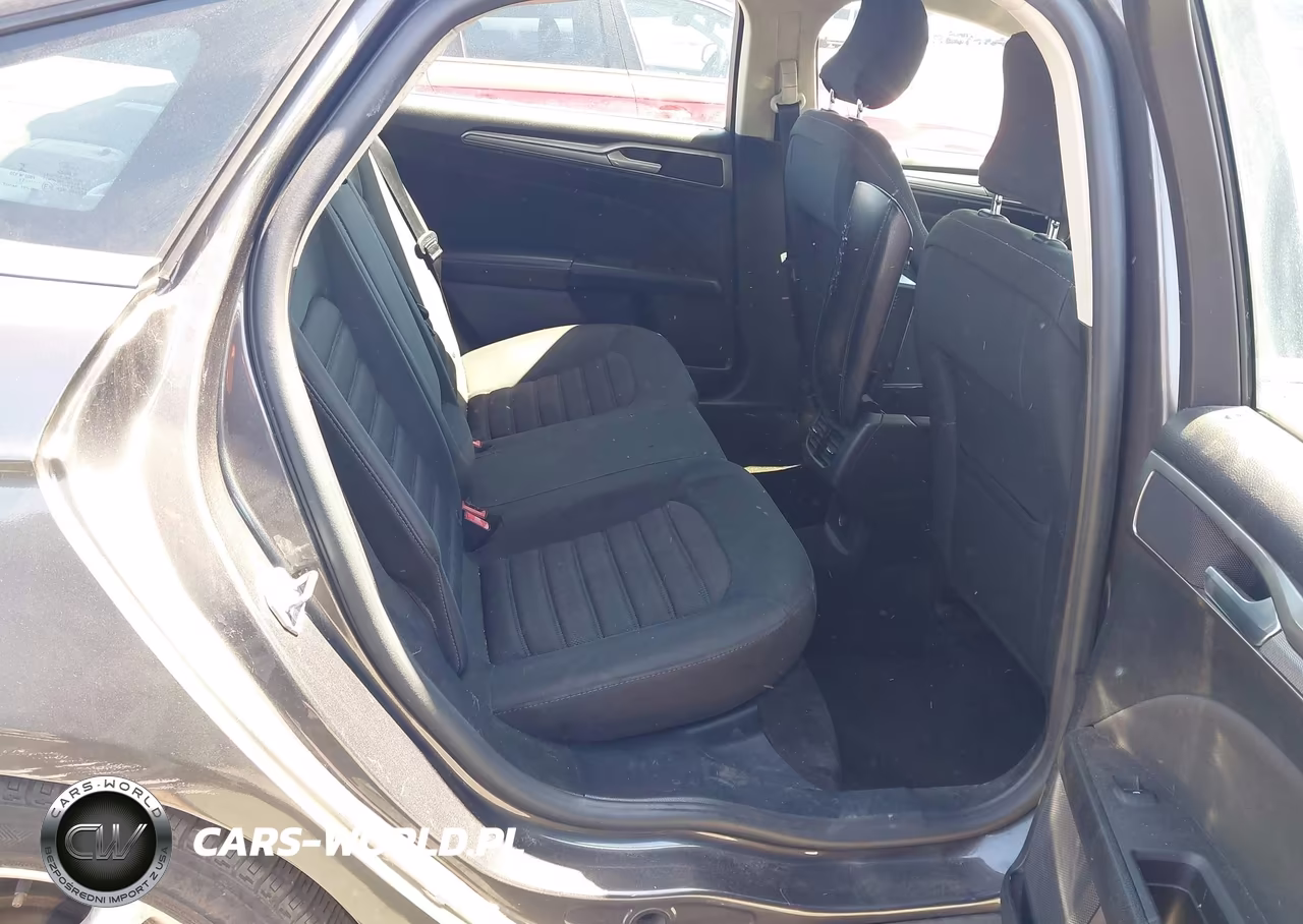 2018 Ford Fusion Se VIN:3FA6P0H7XJR110732 - 8