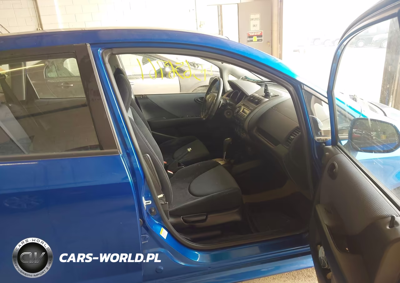 2007 Honda Fit Sport VIN:JHMGD38657S053450 - 5