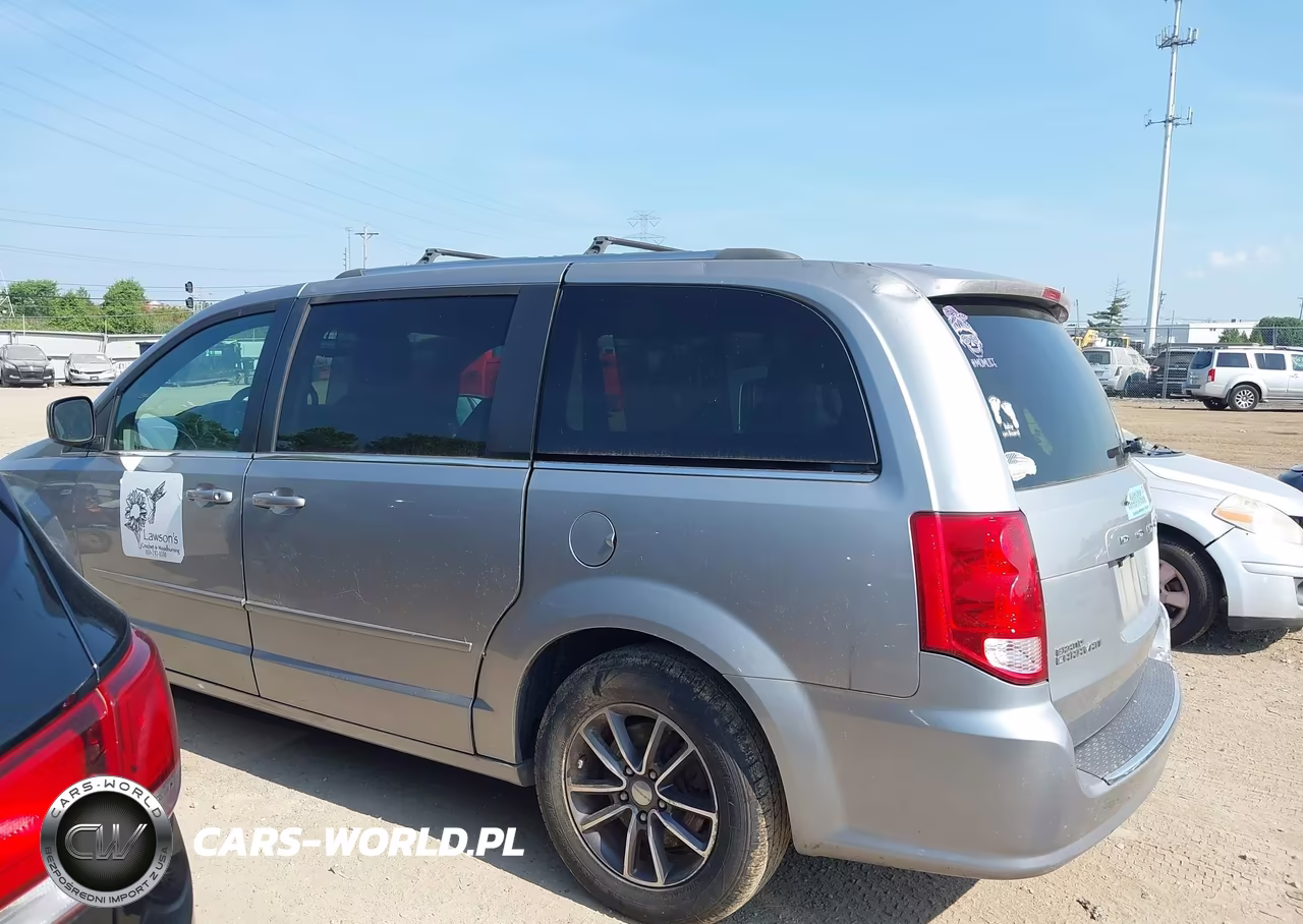 2017 Dodge Grand Caravan Sxt VIN:2C4RDGCG4HR772628 - 14