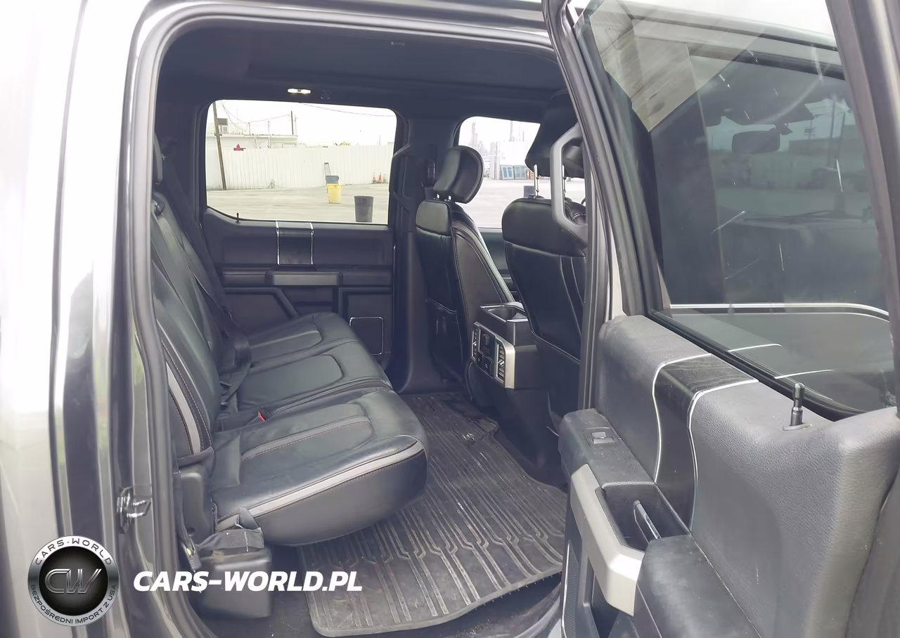 2018 Ford F-150 Platinum VIN:1FTFW1E14JFD86467 - 8