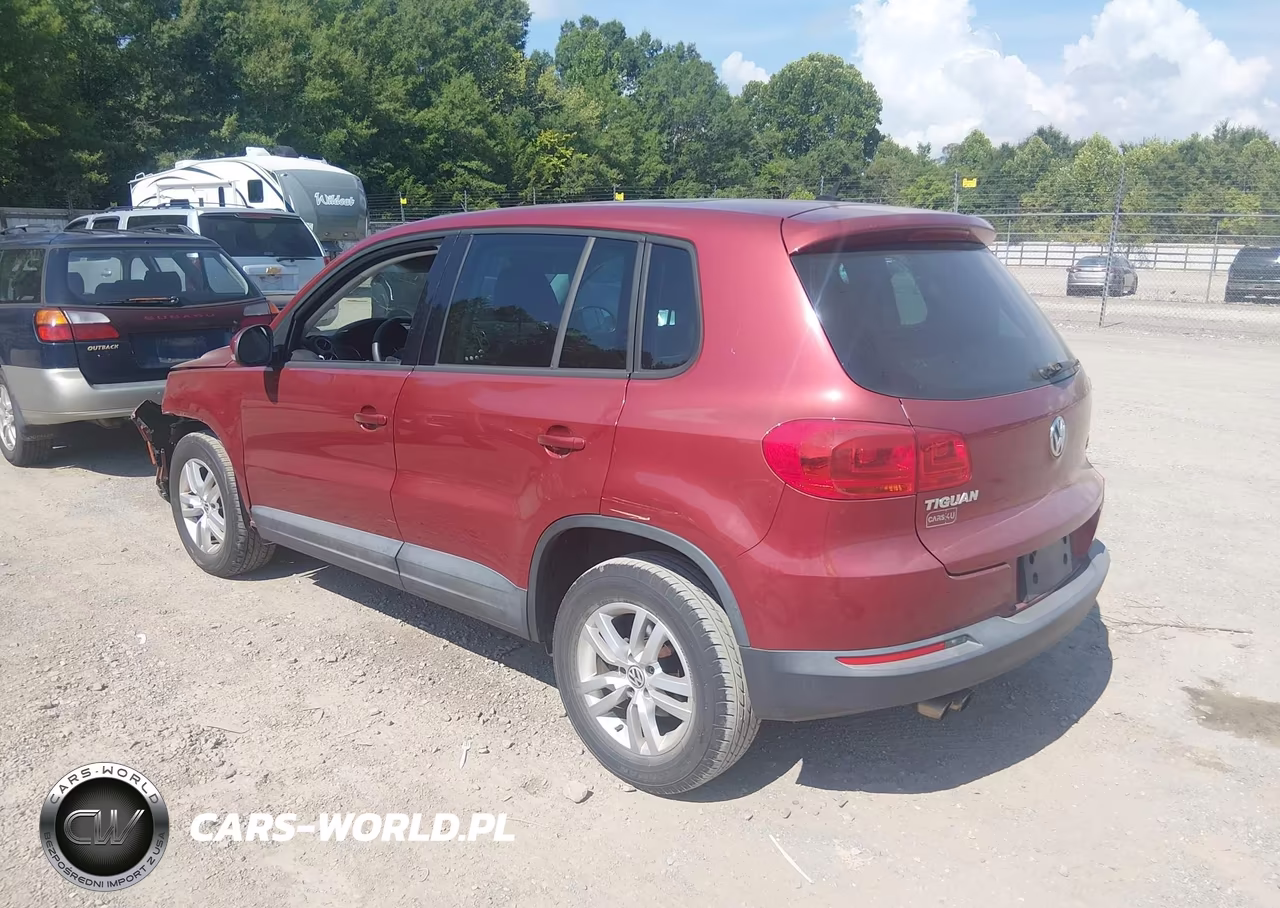 2012 Volkswagen Tiguan S VIN:WVGAV7AX9CW004412 - 3