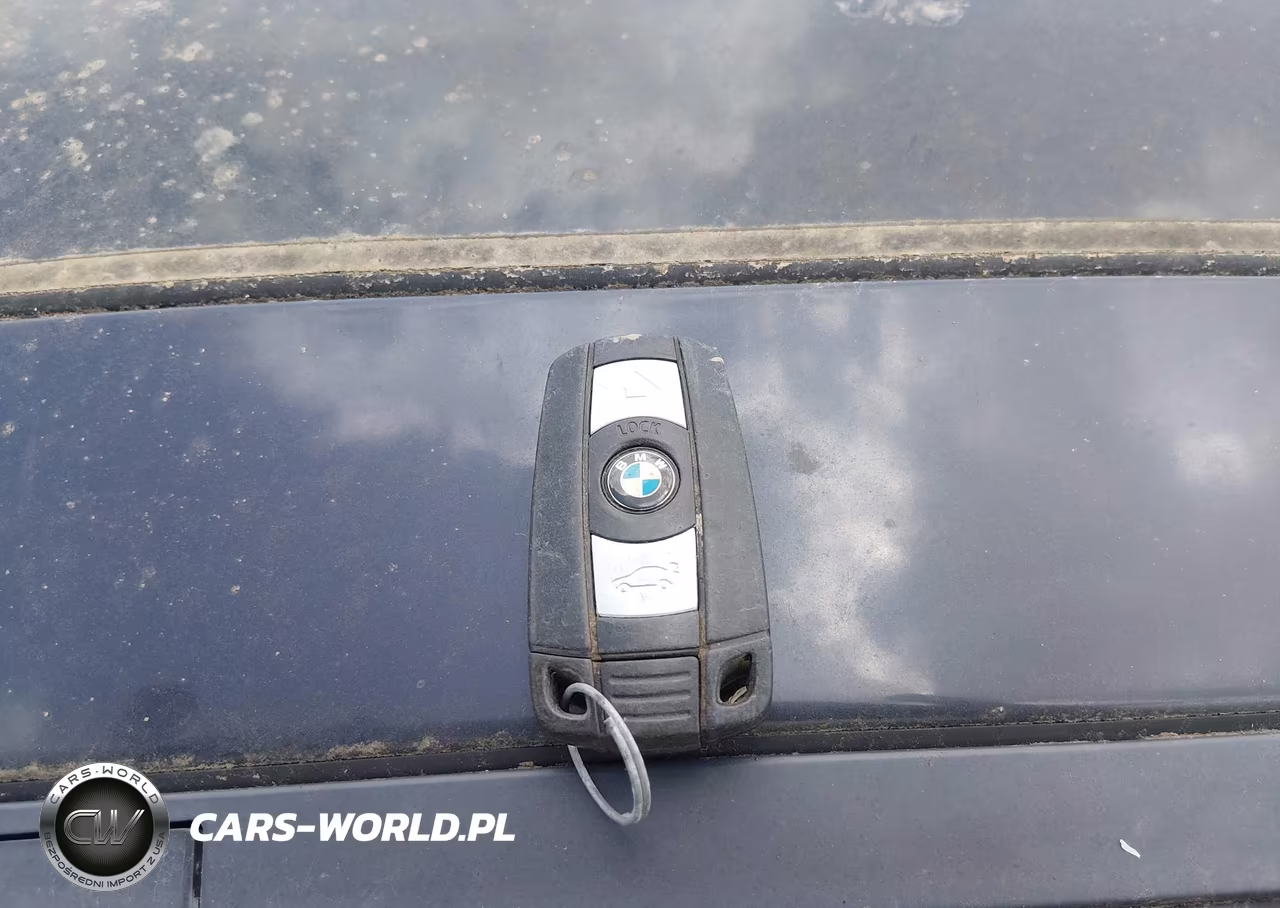 2008 BMW 328I VIN:WBAVA375X8NL49393 - 11