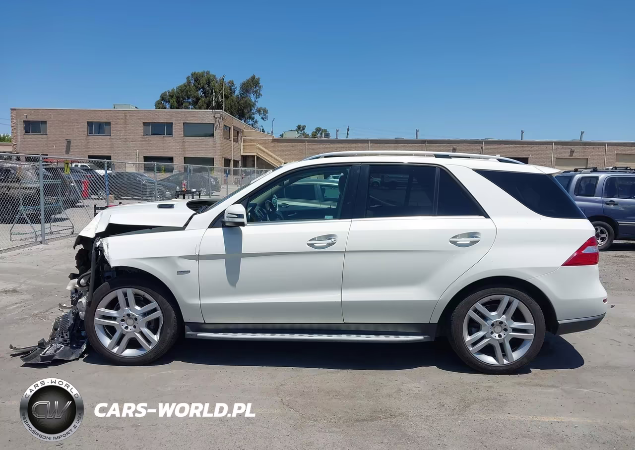 2012 Mercedes-Benz Ml 350 4Matic VIN:4JGDA5HB3CA042013 - 14