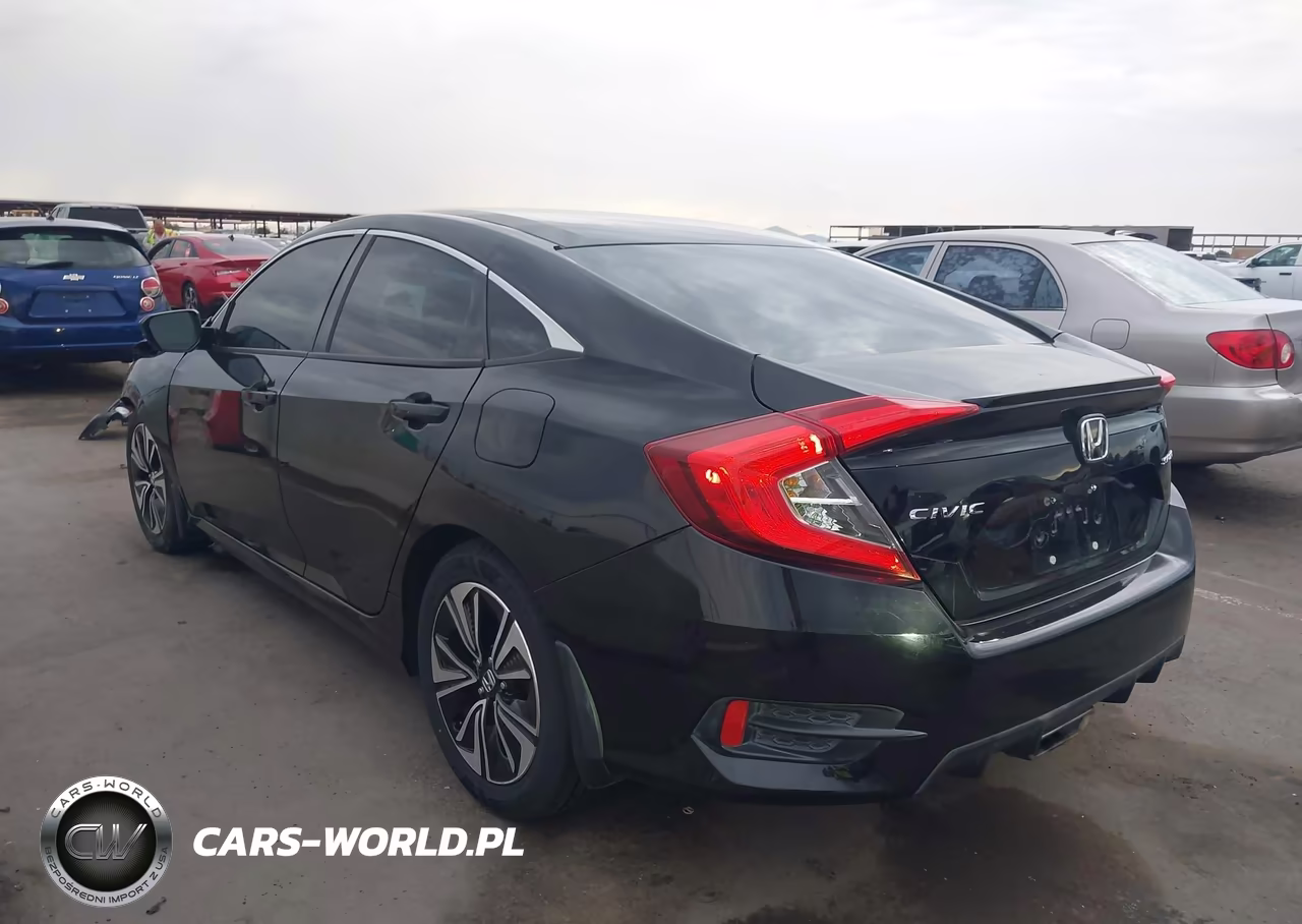 2020 Honda Civic Sport VIN:19XFC2F84LE205195 - 3