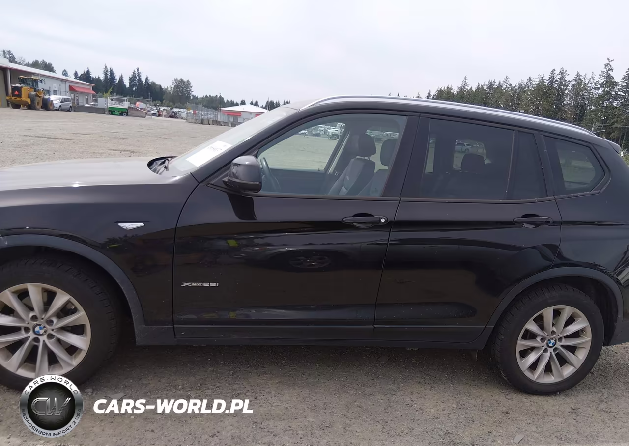 2015 BMW X3 xDrive28I VIN:5UXWX9C59F0D48892 - 15